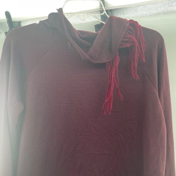 French Laundry Womens Cowl Neck Top Long Sleeve Maroon Size Large Fringe - Picture 6 of 8